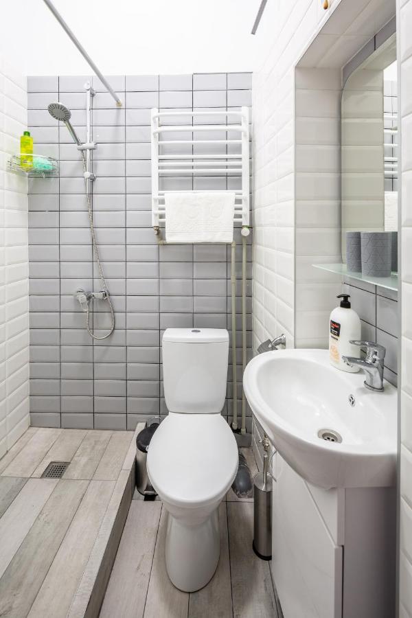 Bookinist Apartment Λβιβ Εξωτερικό φωτογραφία